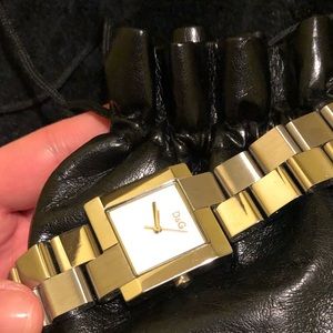 WOMENS AUTHENTIC DOLCE & GABBANA WATCH